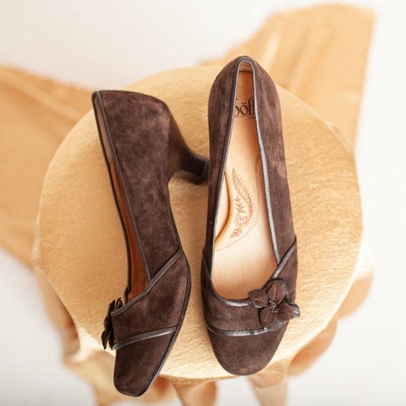 Sofft brown suede heels size 11 - Picture 1 of 6